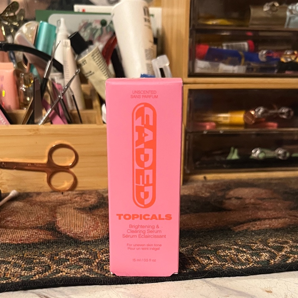 Faded Brightening & Clearing Serum - Pink